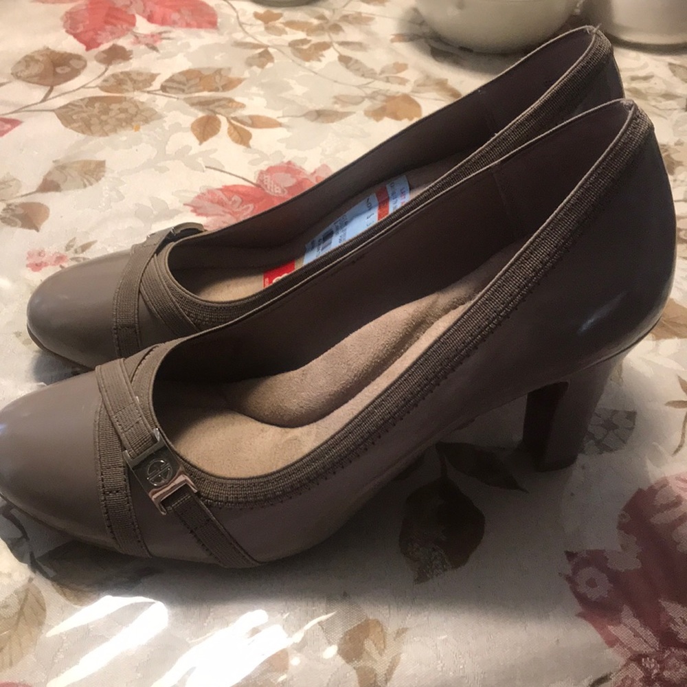 Memory Foam Heels
